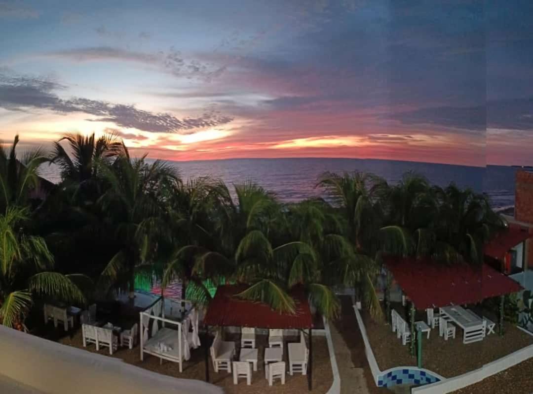 Hotel Paicos Beach Cartagena Exterior foto